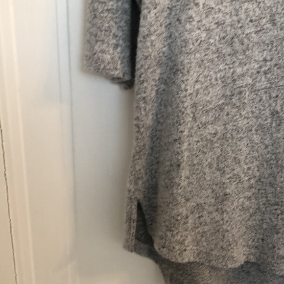 Gray oversized cowl neck sweater - Picture 2 of 3
